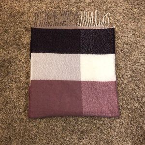 Aeropostale wool scarf